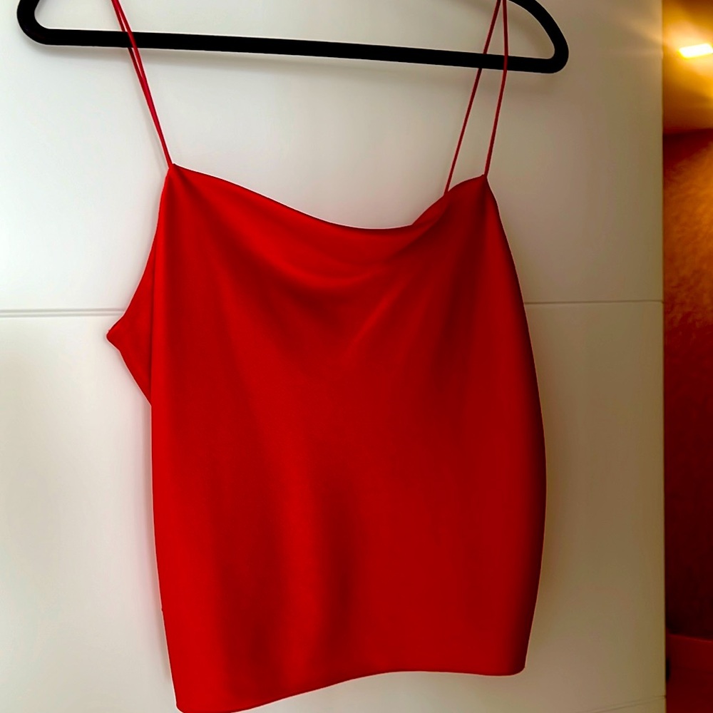 Alice and Olivia red harmon cami looks like new
